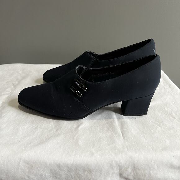 Karen Scott Riley Navy Blue Shoes Classic Heels Non skid sole - Picture 4 of 8